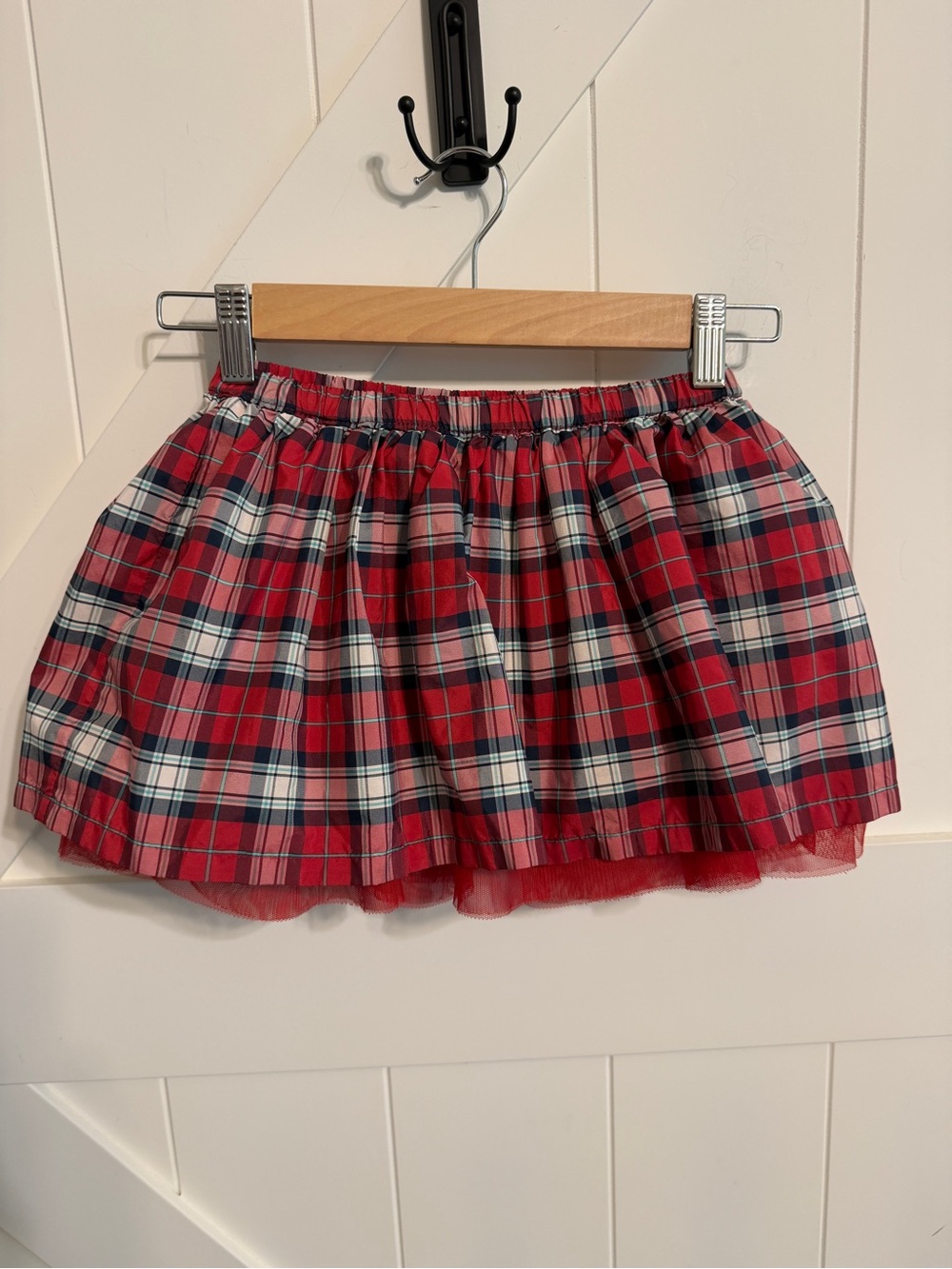Lands' End Red Plaid Skirt Girls Small Navy Red White Accents Tulle Holiday wear